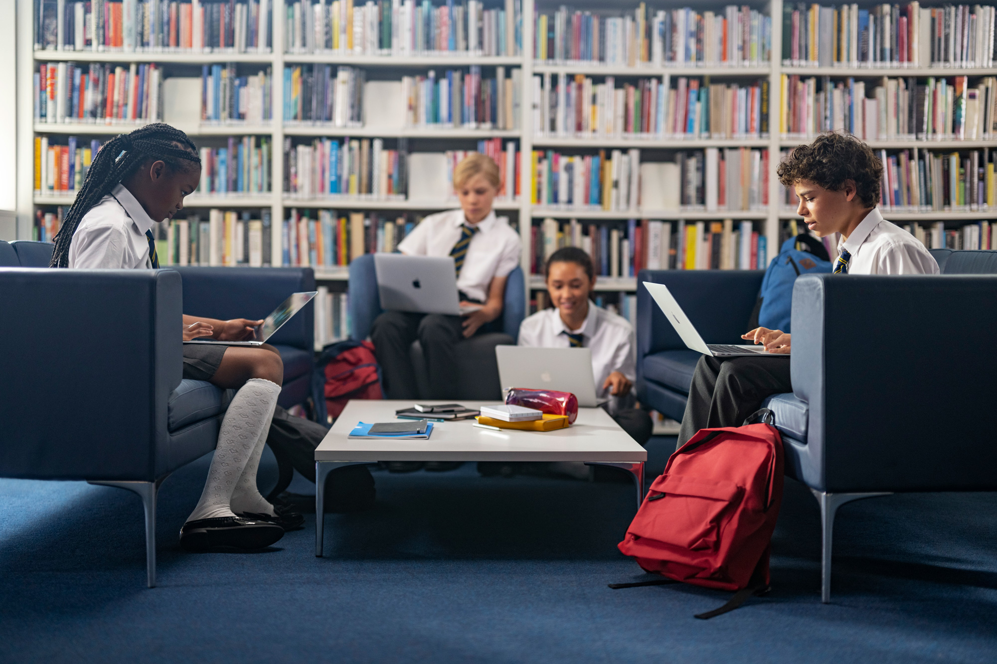 WEB-220824_EDU-K12Library-London_MJ_000576_f